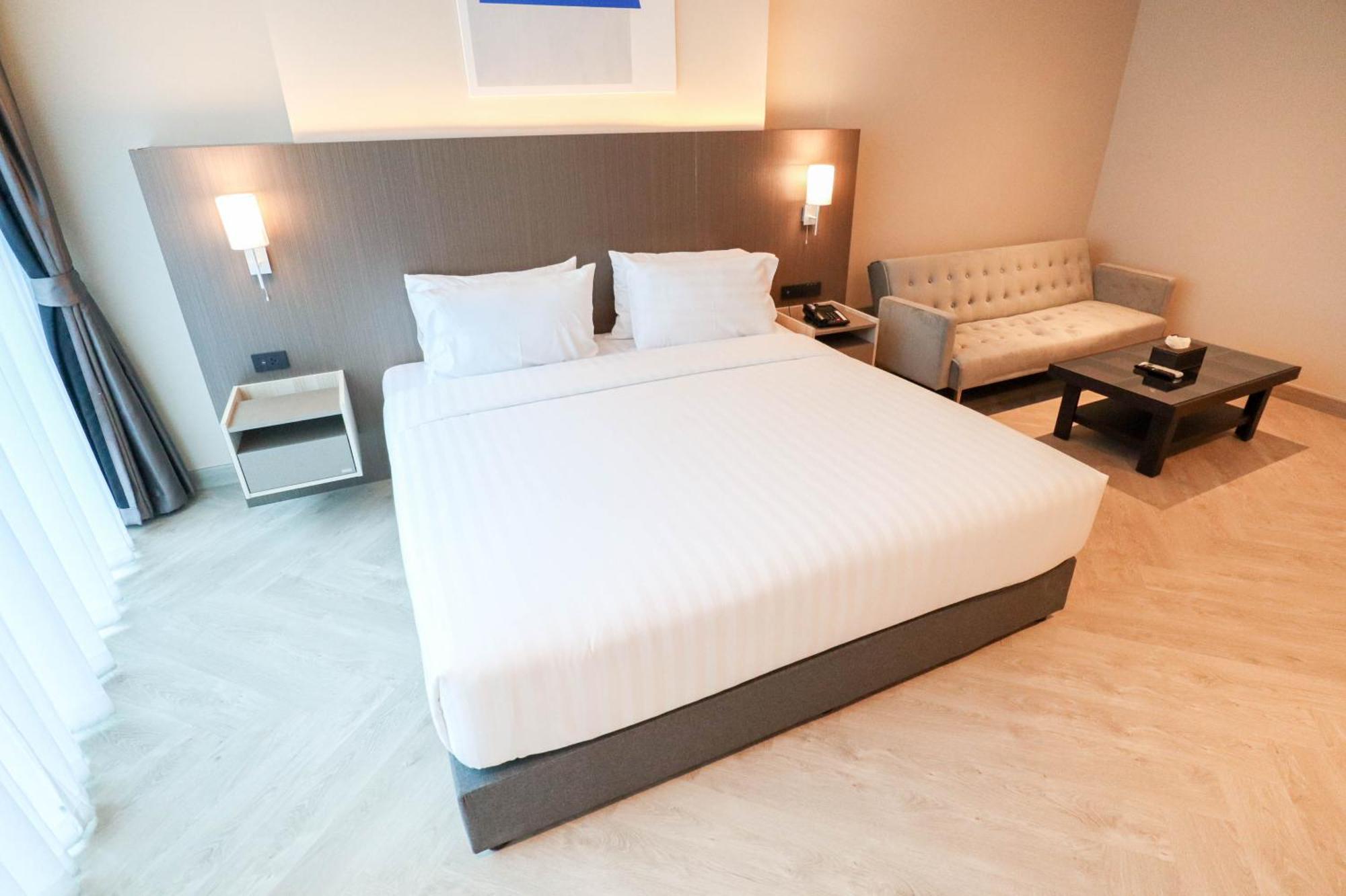 The One Cozy Living Hotel Pattaya Ngoại thất bức ảnh